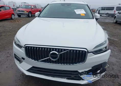 2021 Volvo Xc60 T5 Inscription z USA, uszkodzony, nr VIN YV4102DL9M1855281